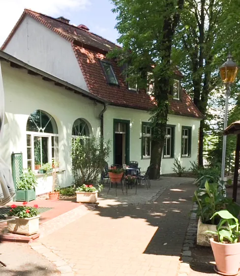 Blick in das Hotel vom Hotel Bergschlößchen - Familie Meier - aus Jüterbog